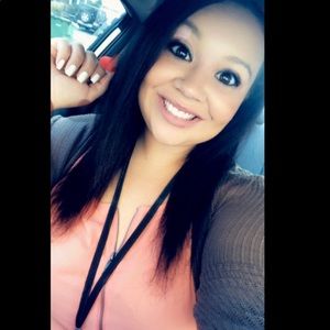 Meet your Posher, Marissa